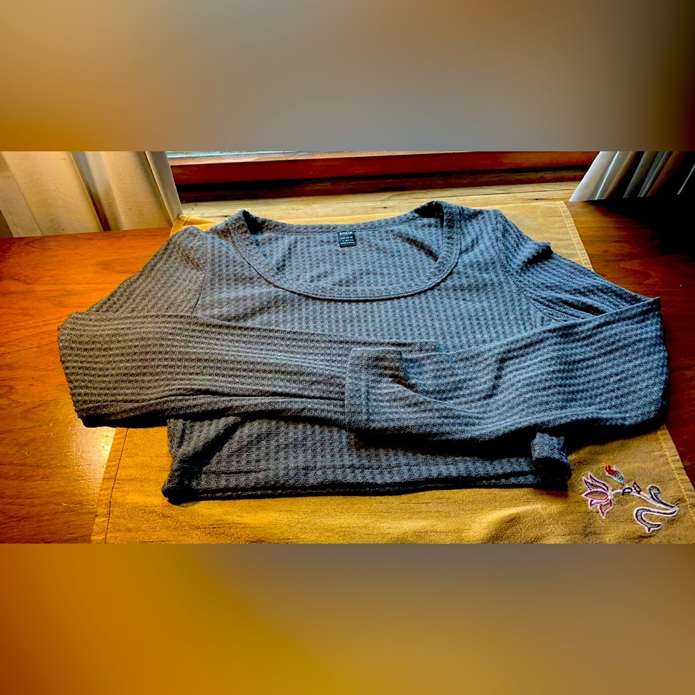 SHEIN long sleeve crop top large gray